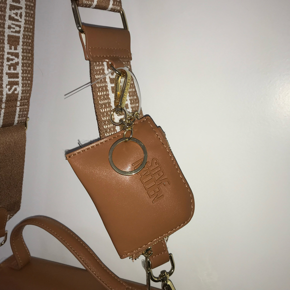Steve Madden Crossbody with Pouch, Guitar Strap in Bone NWT - Picture 2 of 7